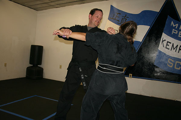Kempo Karate hammer blow to the neck